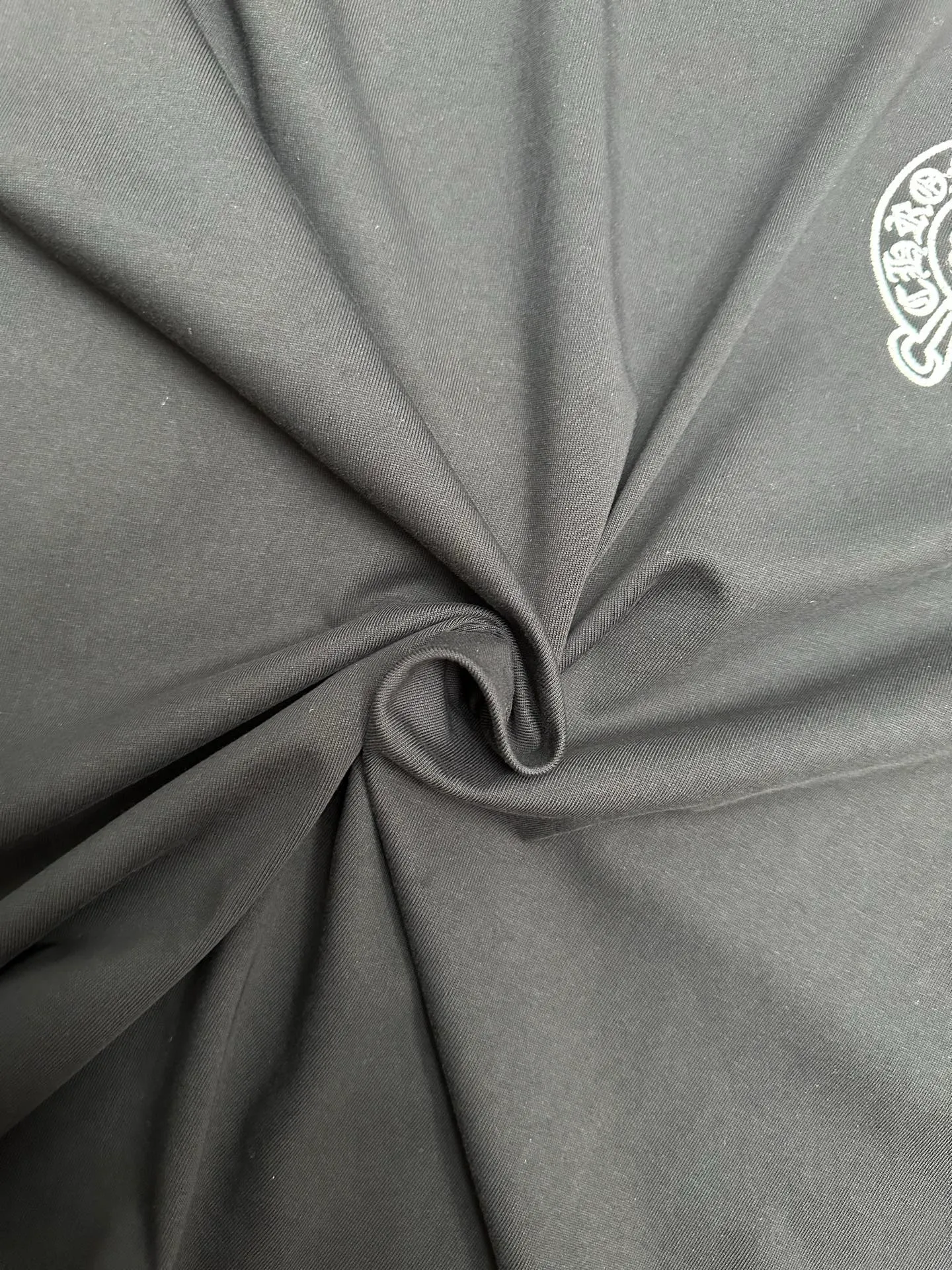 chrome hearts T ， ， ， 。Classic ， 。 ，Black White 。 ， ， 。 size：S M L XL